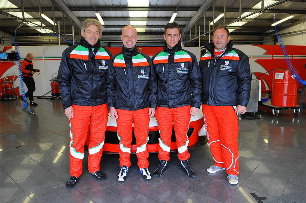Johnny Laursen, Jan Magnussen, Mikkel Mac og teamchef Allan Jørgensen